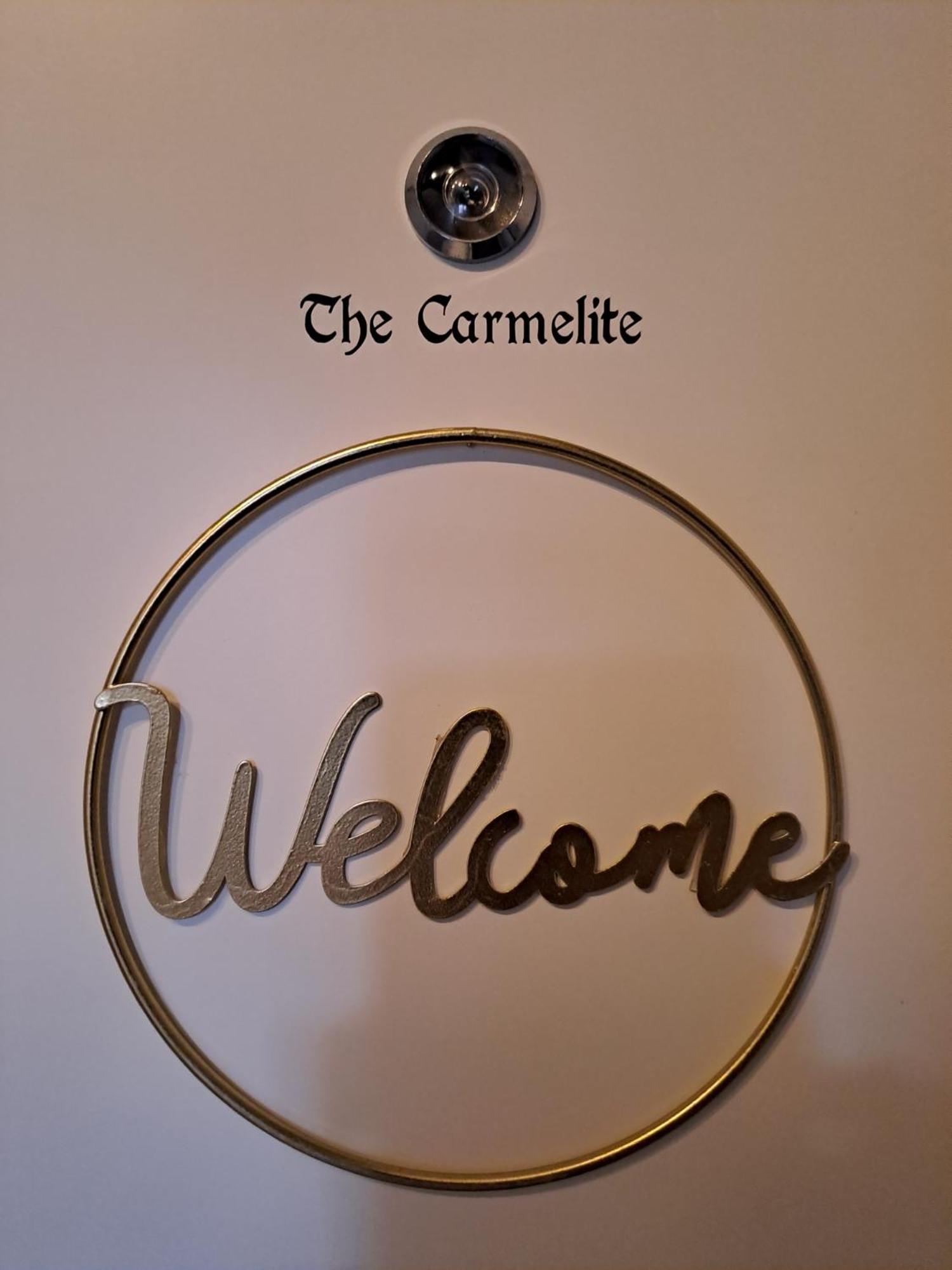דירות איפר The Carmelite מראה חיצוני תמונה